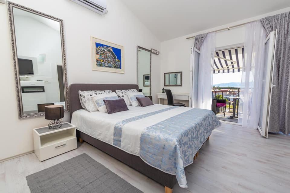 Beautyful Sea View 6 Luxury Studio Danijela 1 Сень Екстер'єр фото